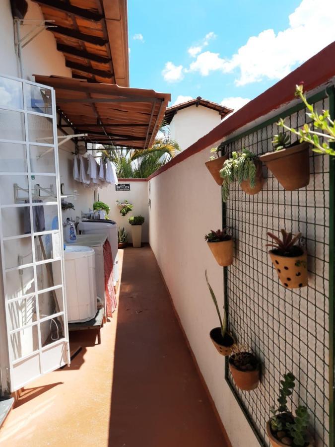 Chale Mineiro Hostel & Pousada Белу-Оризонти Экстерьер фото