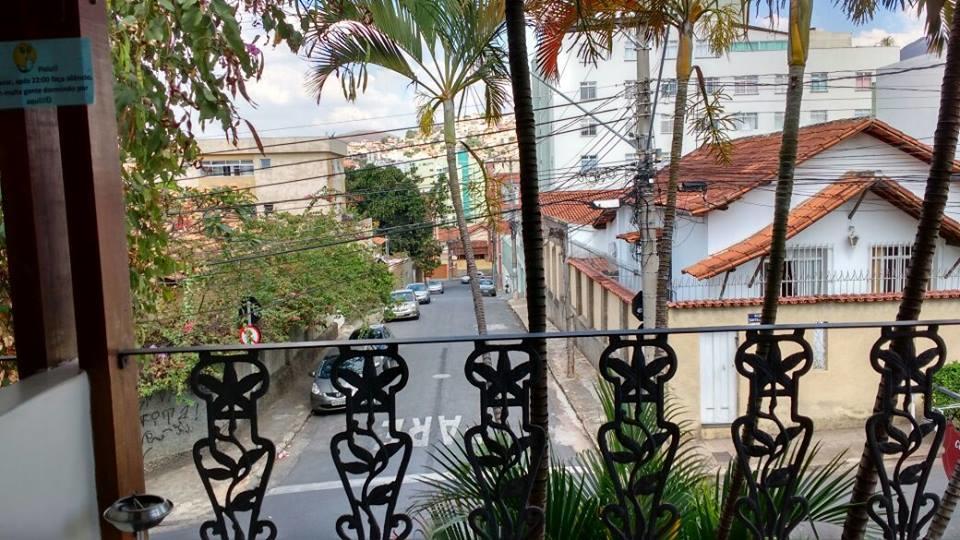 Chale Mineiro Hostel & Pousada Белу-Оризонти Экстерьер фото